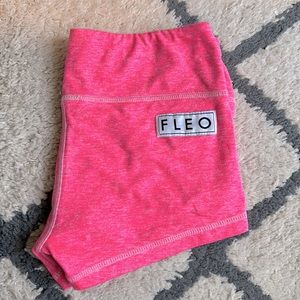 Fleo OG electric Heather pink shorts